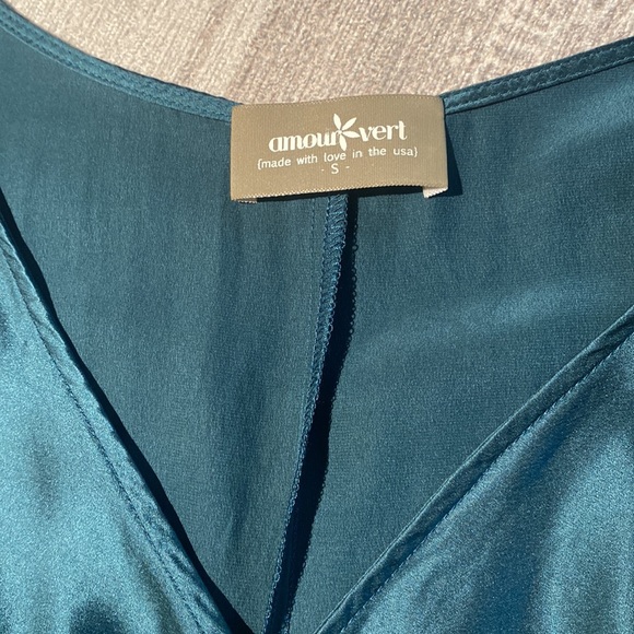 Amour Vert Teal Silk Dress - Picture 5 of 10